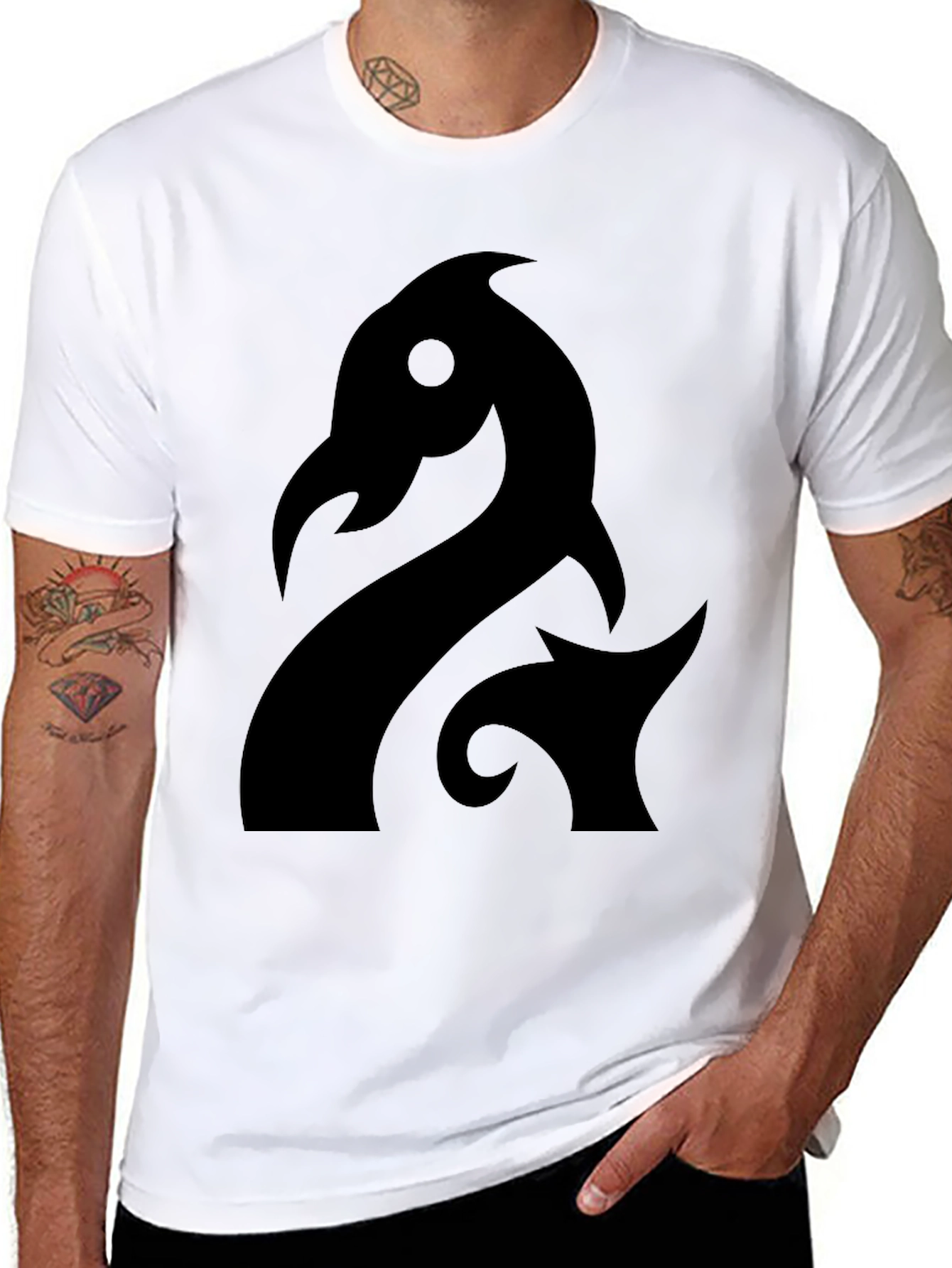 Stylized Dragon Graphic Black T-Shirt