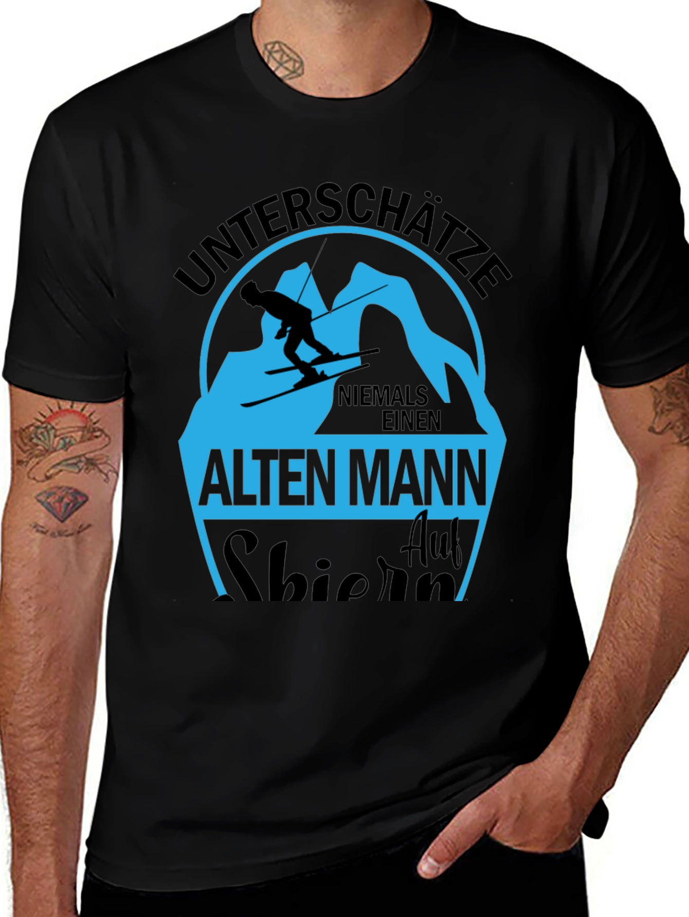 Unterschatze Alten Mann Skiing T-Shirt