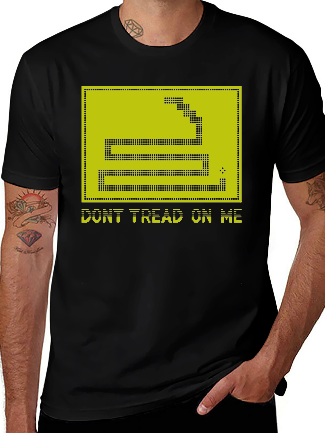 Dont Tread On Me Graphic Tee - Black