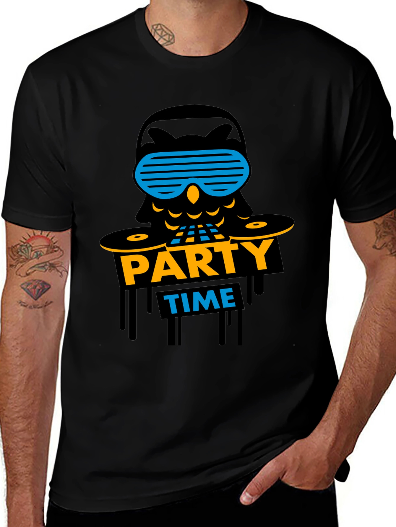 Party Time Owl Graphic T-Shirt